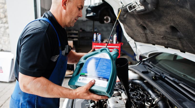 Everything You Need to Know About Car Oil Changes - Service My Car